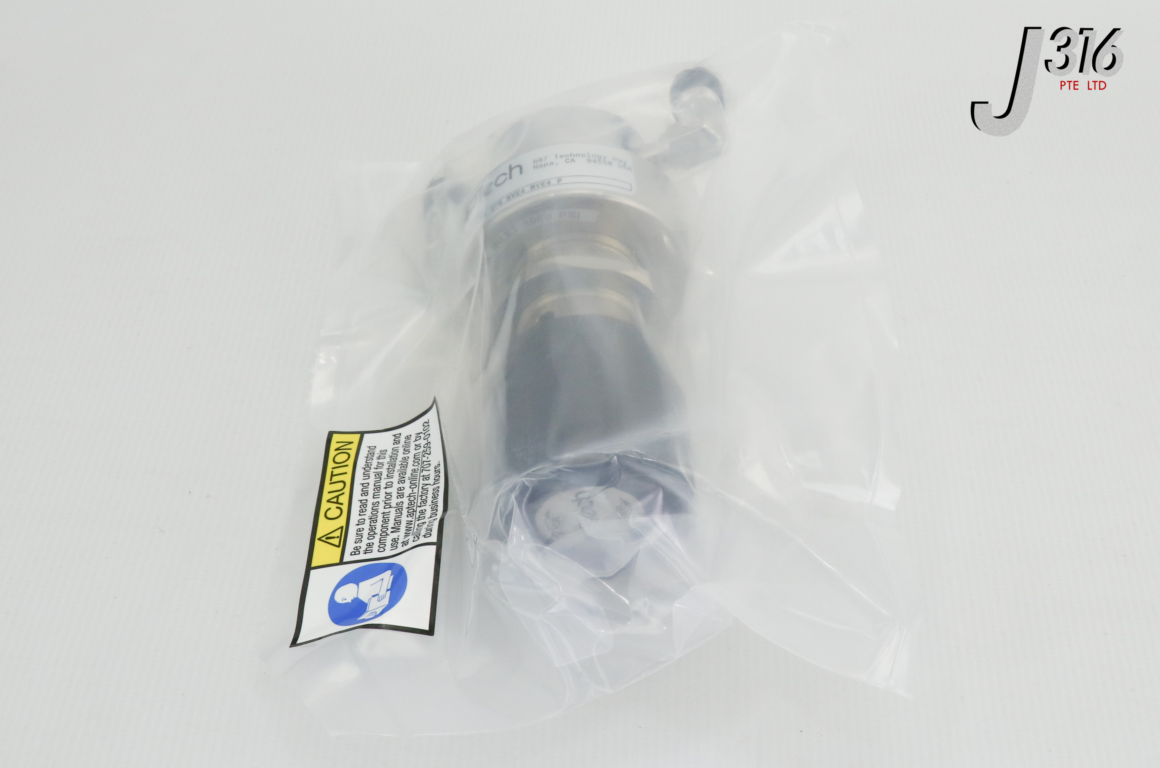 古いカード 24219 APTECH PRESSURE REGULATOR (NEW) AP1415S 2PW MVE4 MVE4 P | eBay